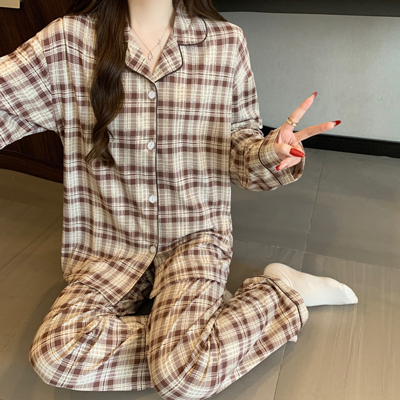 بيجامة نوم مريحة بنقشة خطوط للربيع والخريف باكمام طويلة للجنسين