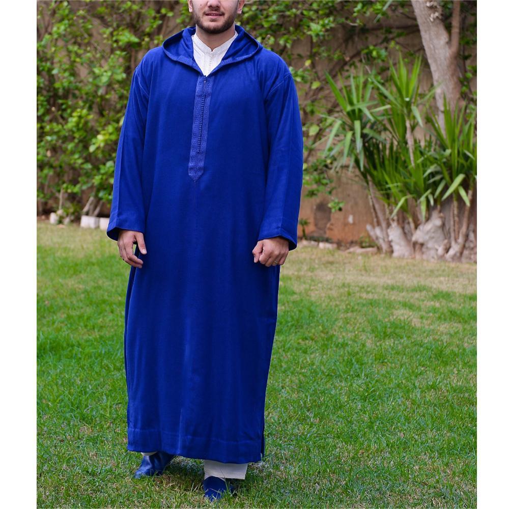 ملابس رجالية طويلة مع حوجة للشباب المسلم