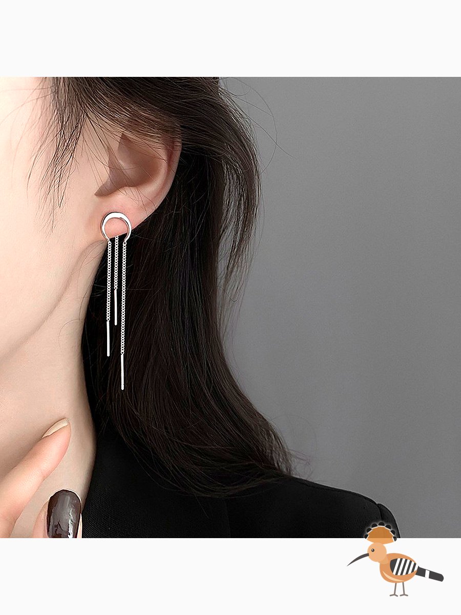 أقراط على شكل قمر منحني طويلة فاخرة للنساء بتصميم سلسلة الأذن